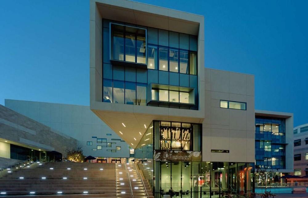 Price Center